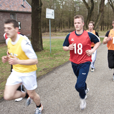 Veel stress op het werk vermindert fysieke activiteit in de vrije tijd